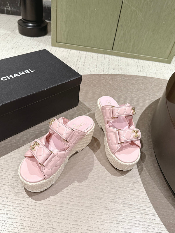 CC 26s Dad Platform Sandal Mule Light Pink Sheepskin 762873