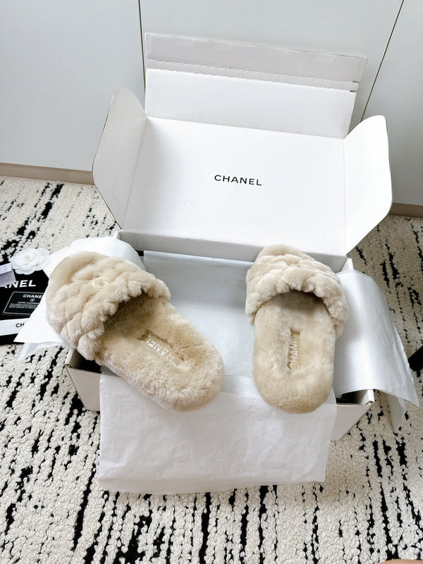 CC 25s Slippers 50mm Beige Wool 433605