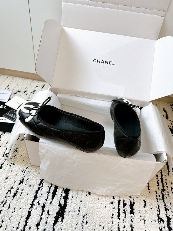 CC 26s Coco Beach Ballet Flats Black Quited Lambskin 741089