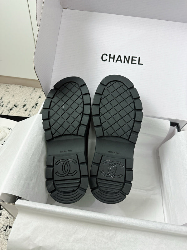 CC Platform Sneakers Black Rubber Leather 696671