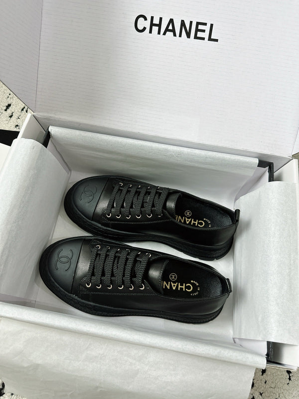 CC Platform Sneakers Black Rubber Leather 696671