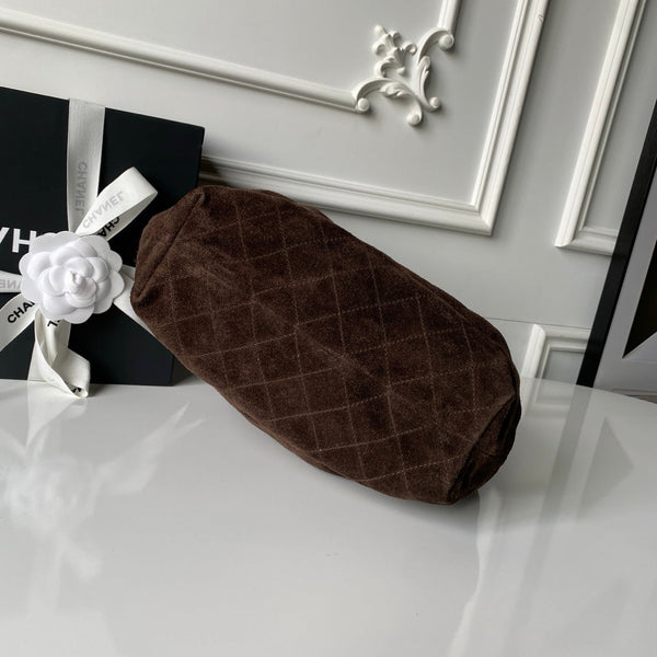 CC 26 Pouch Large 32 Coffee Tortoiseshell Suede 286200