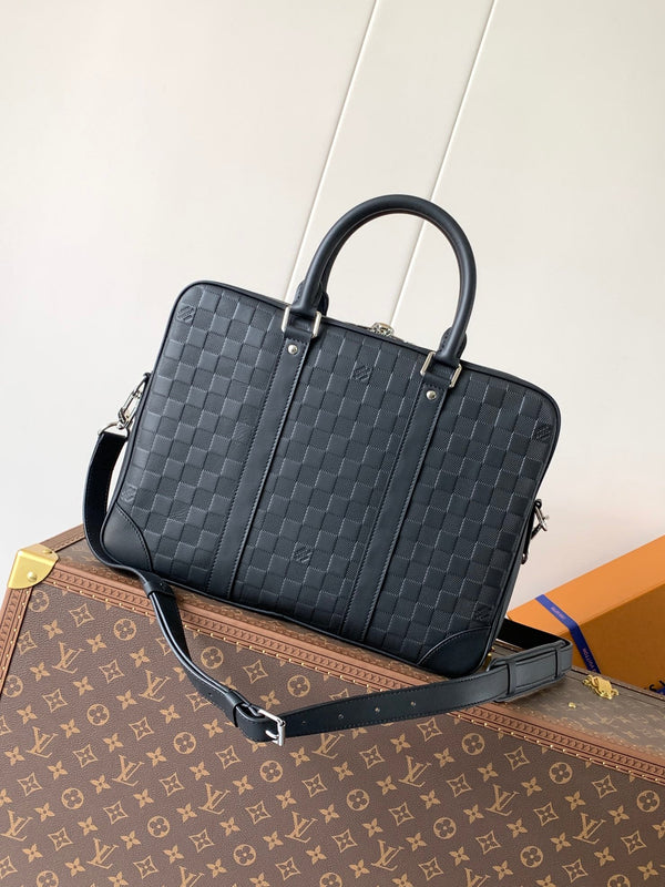 LV N40444 Porte-Documents Voyage NM Black Damier Infini Leather