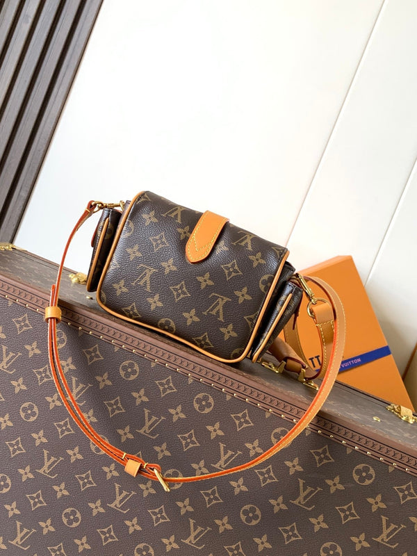 LV Cargo Wearable Wallet 23cm Brown Monogram Canvas & Cowhide GHW