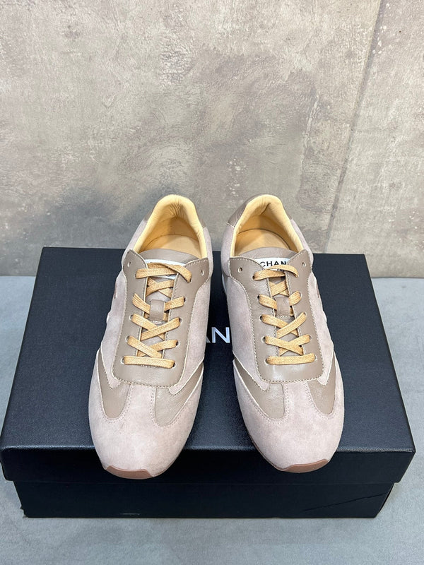 CC 26P Sneakers Light Grey Suede 682525