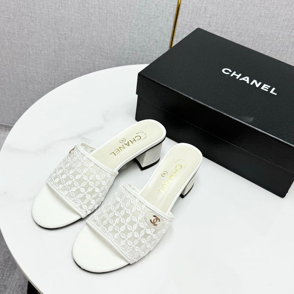 CC 25 Heel Sandals 50m White Mesh And Sheepskin 368804