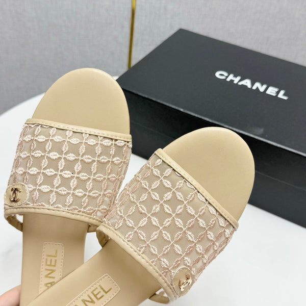 CC 25 Flat Mule Sandals Beige Mesh And Sheepskin 368807