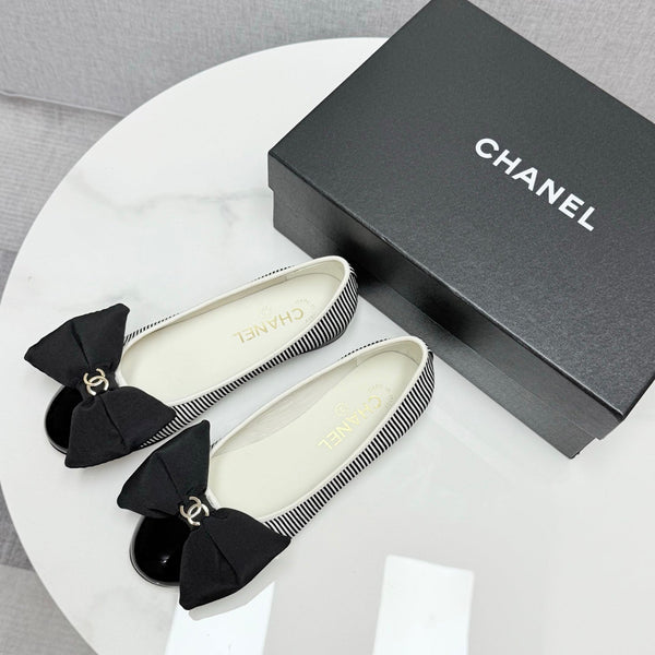 CC 25 Bow Ballet Flats Black White Canvas Striped Pattern And Grosgrain 368809