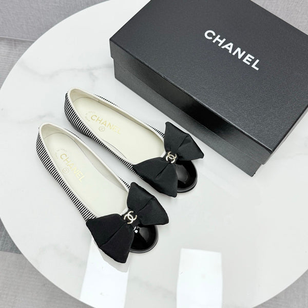 CC 25 Bow Ballet Flats Black White Canvas Striped Pattern And Grosgrain 368809