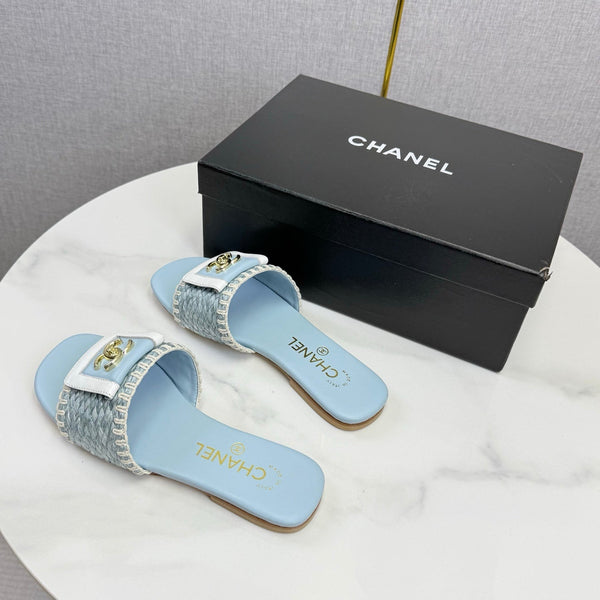CC 26s Slipper Light Blue Sheepskin Tweed 620280