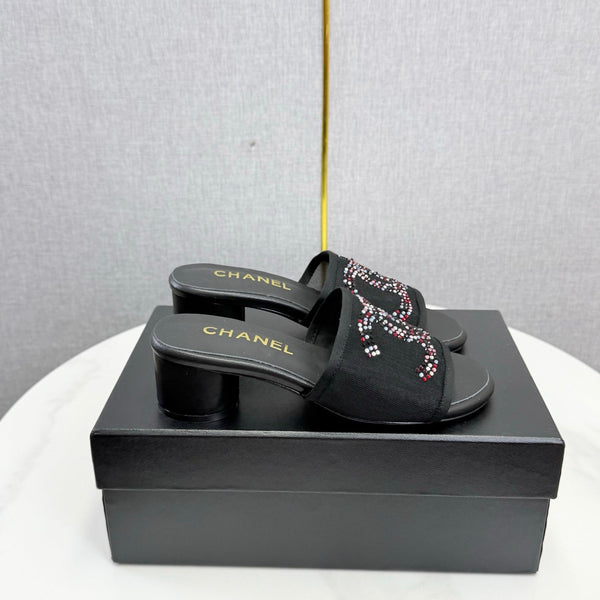 CC 26SS Sandals Black Mesh Sheepskin 639891