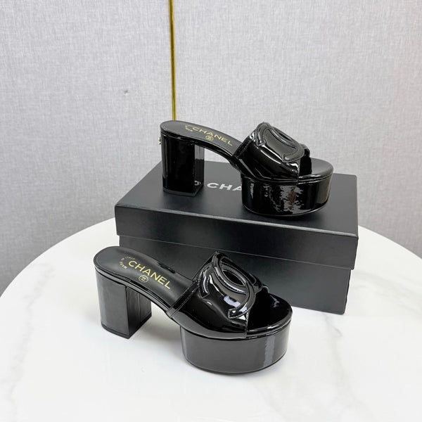 CC 26s Block Heel Sandals 10cm Black Patent Calfskin