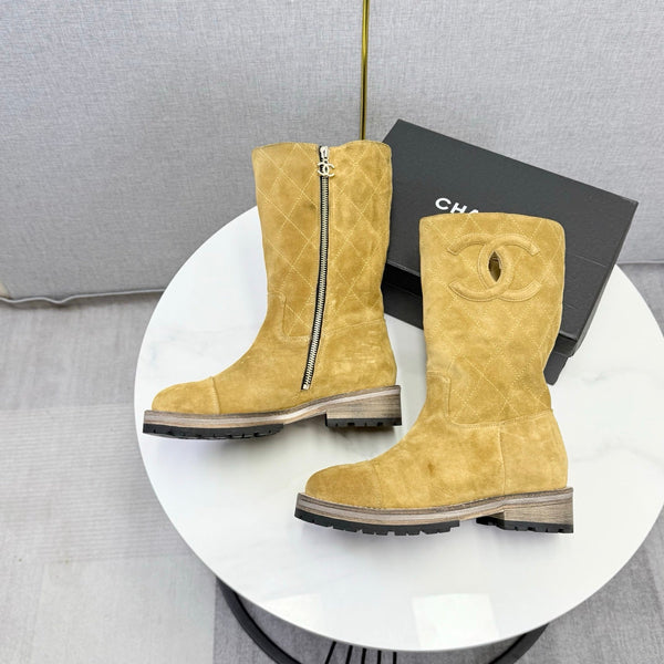 CC 26s Mid-Calf Boots Beige Quited Suede 972656