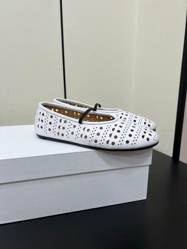 The Row Garden Mary Janes Flats White Calfskin 340033