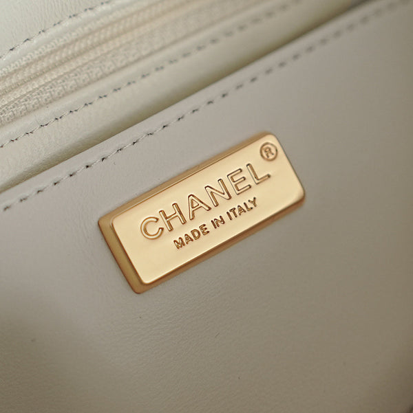 CC 2025 Flap Bag White Black Sequin 308601