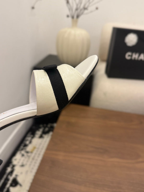 CC 26s High-Heeled Slippers 5cm Cream Leather 850461