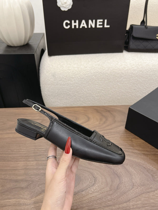 CC 26s Slingback Black Lambskin Patent Leather 915321