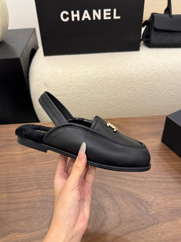 CC 26s Slingback Loafers Black Leather Shearling 122678