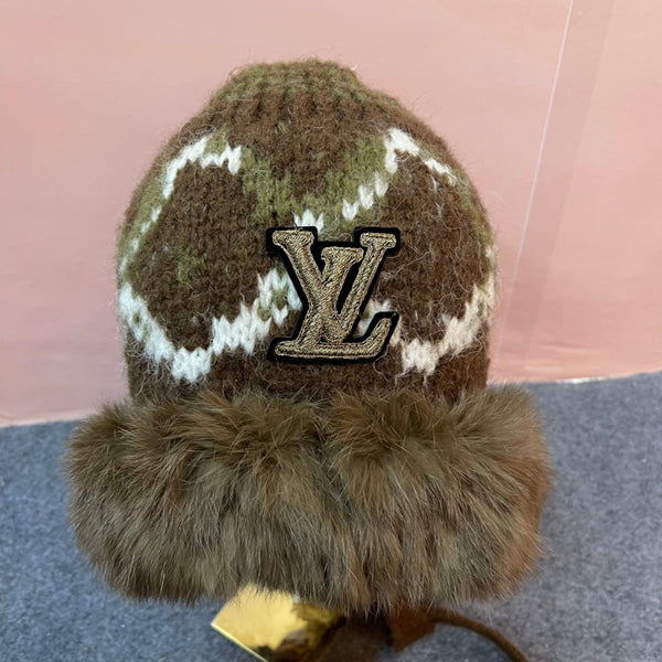 KNITTED WOOL HAT COLORFUL 436581