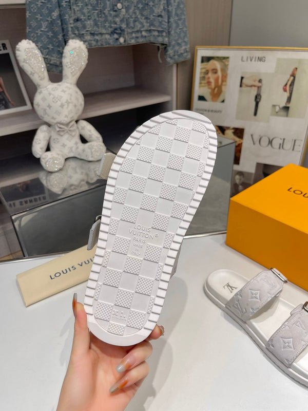 LV Venice Mule White Suede Sheepskin 626701