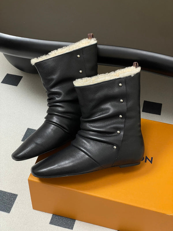 LV 25Fw Nomad Slip-on Ankle Boots Flat Black Grain Leather Wool-lined 534594 .