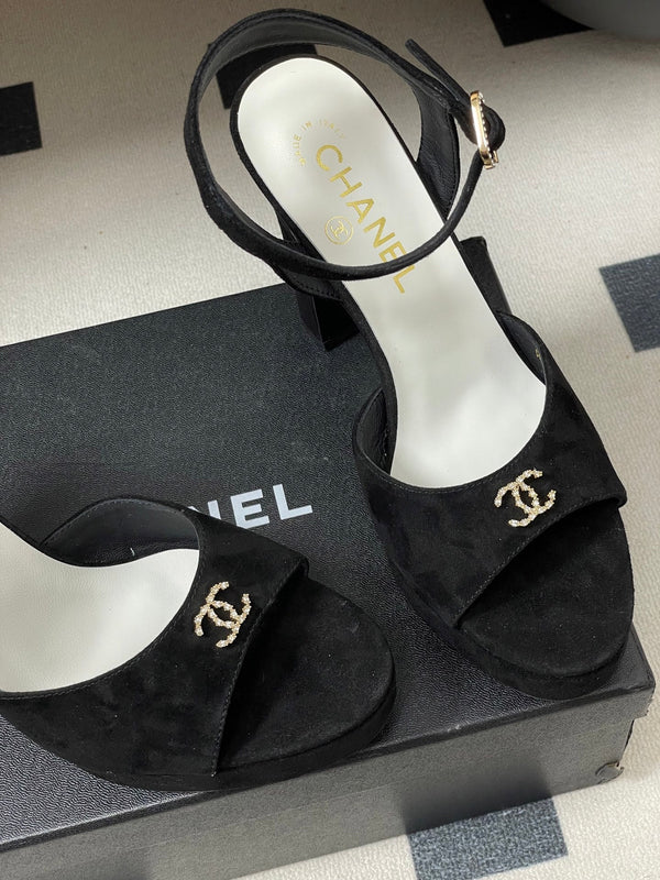 CC 26SS Platform Sandals 120mm Black Double C Sheepskin Suede 632574