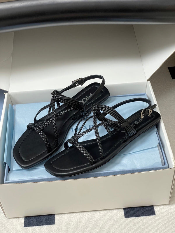 Pra Strappy Flat Sandals Black Sheepskin 834811