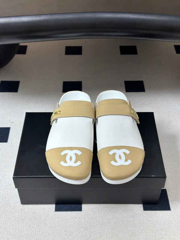 CC 26s Pool Slides Beige White Lambskin 952556