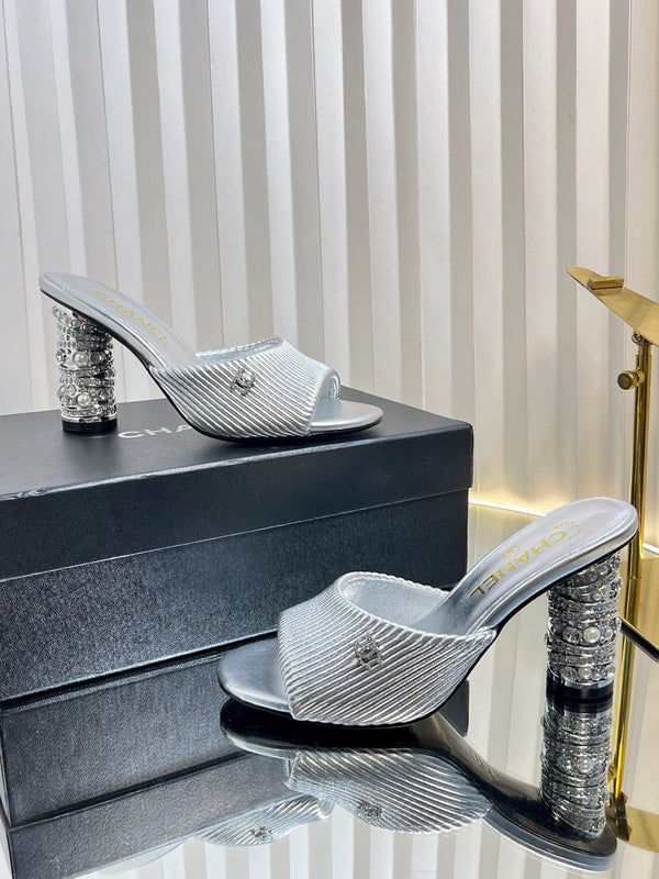 CC 26P Mule Sandals 8cm Sliver Leather 767856