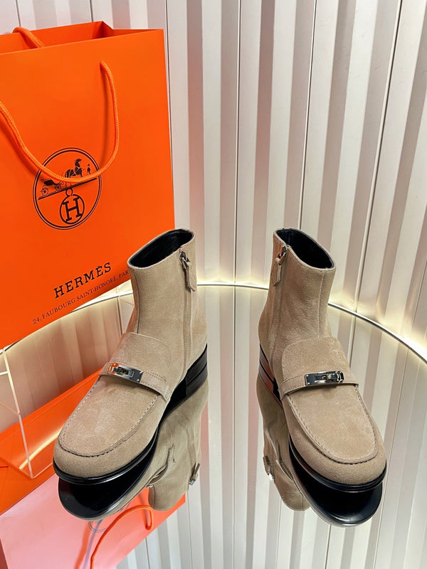HM 25s Kelsy Ankle Boot Khahi Suede 548462