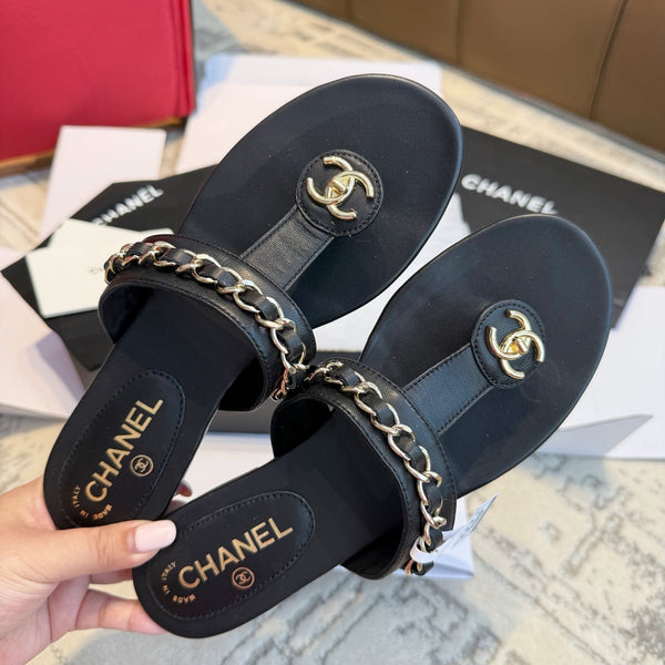 CC 25SS Thong Sandal 2cm Leather Chain Black Lambskin 319700