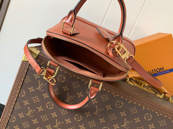 LV M25538 Alma BB Golden Brown Epi Leather