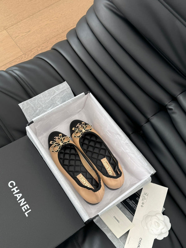 CC Ballet Flats In Beige Lambskin 143530