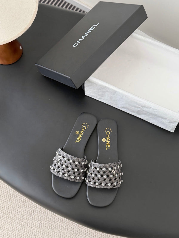 CC 26SS Slipper Black Woven Lambskin 670625