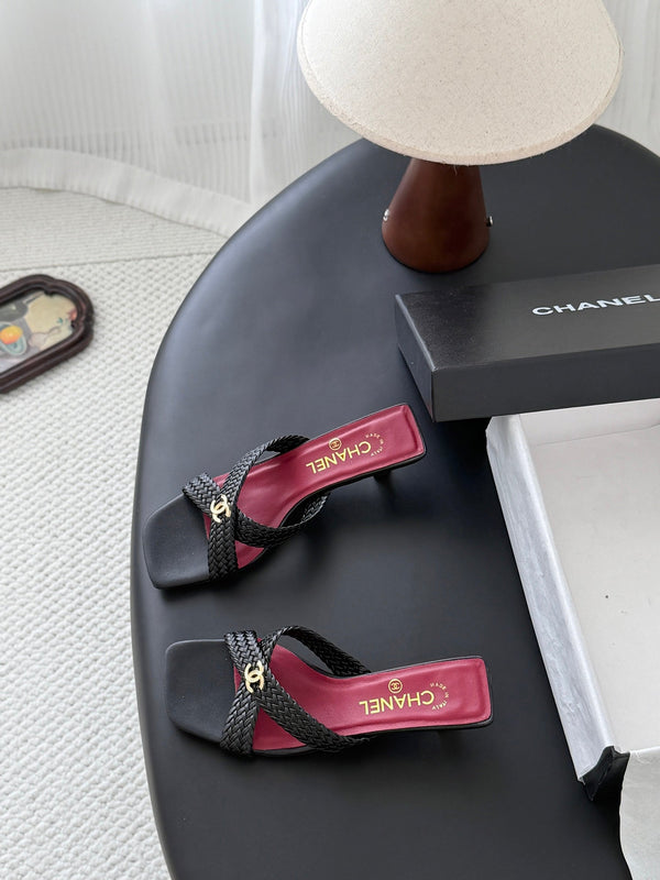 CC 26s Cross Slippers Black Lambskin 914971
