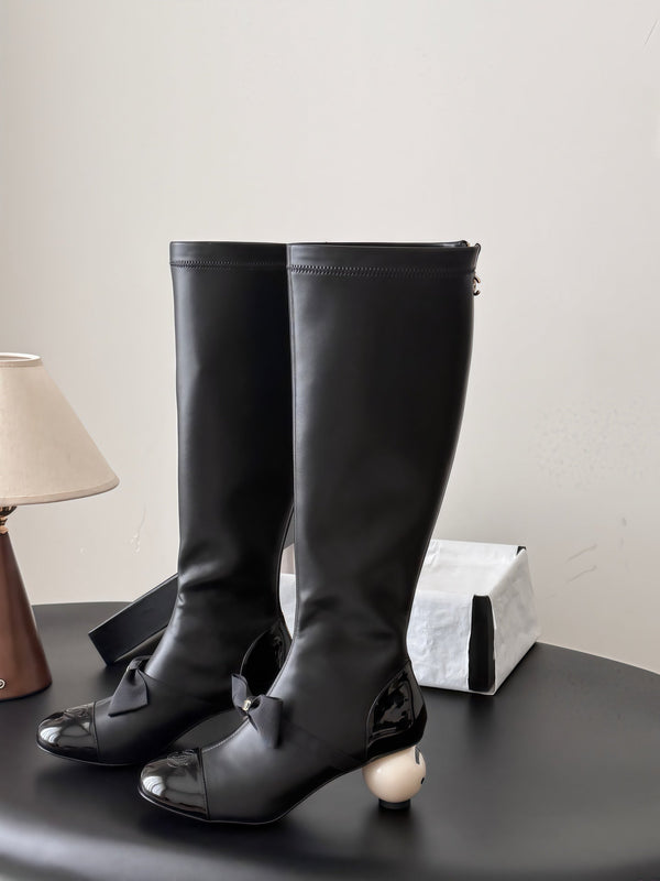 CC 26s Pearl Heel Knee High Boots Black Leather Patent 127956