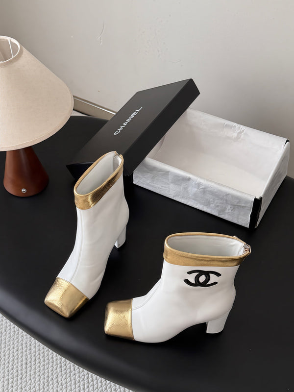 CC 26s Ankle Boots White Gold Metallic Leather 127859