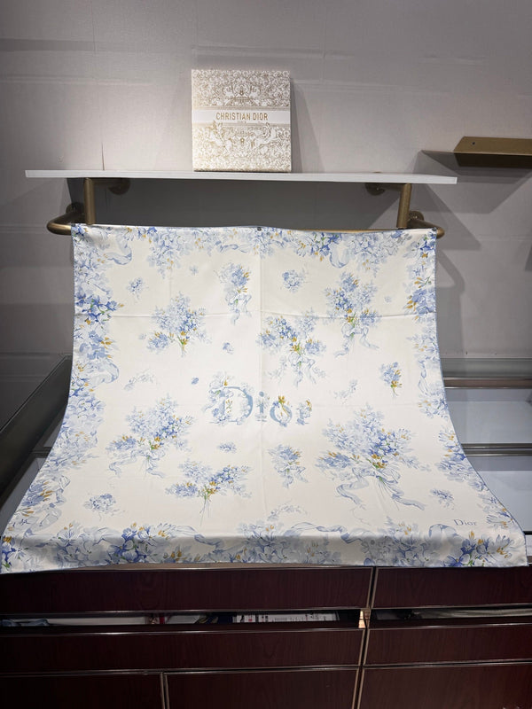 CD Jouy Scarf 90x90cm White Blue Silk Twill 209850