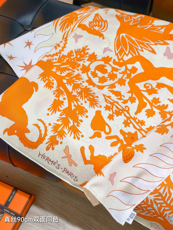 HM Sous le Charme d'Orphee Detail Scarf 90 Orange Colorful Twill Silk 194445