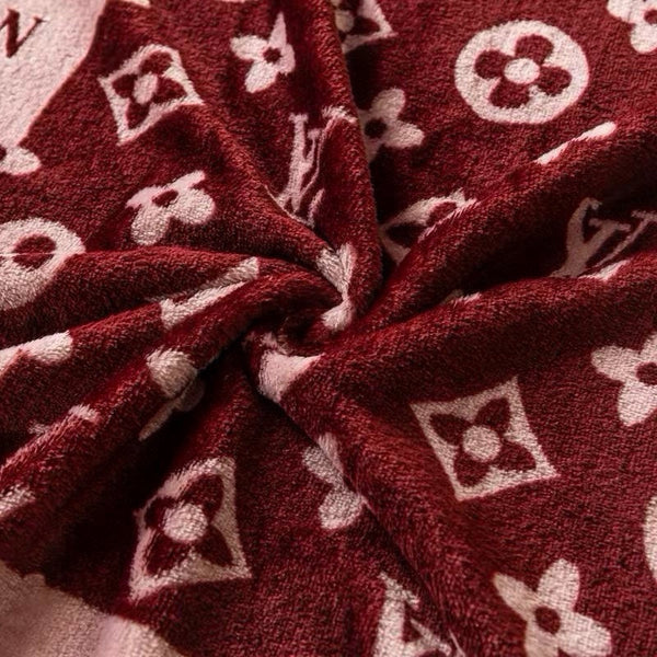 BLANKET IN AUBURN RED MONOGRAM LAMB FUR 423067