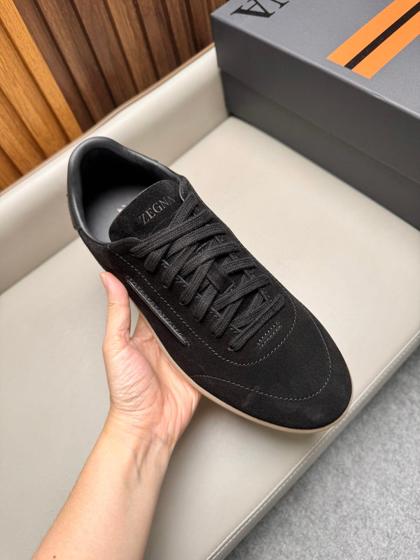 Zegna Men's 232 Low-Top Sneakers Black Suede