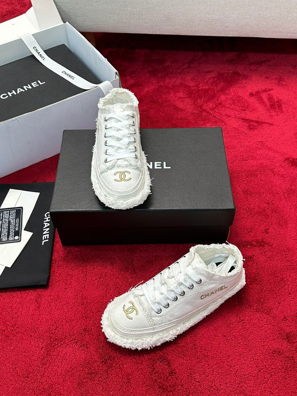 CC 26S Sneaker Flowing Embroidery Denim Canvas 147788