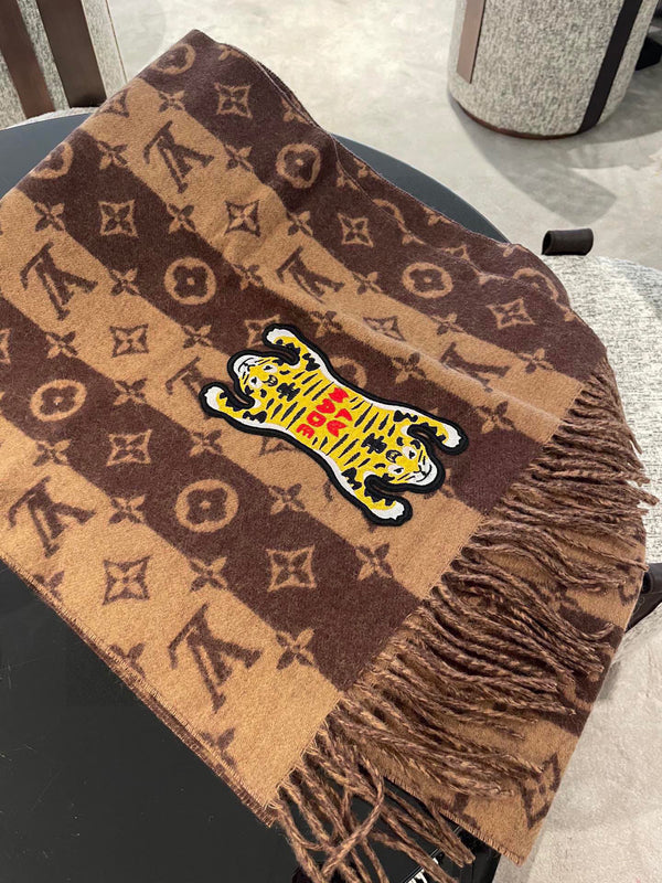 TIGER PATTERN SCARF 205 CM IN CHOCOLATE BROWN CASHMERE 390874