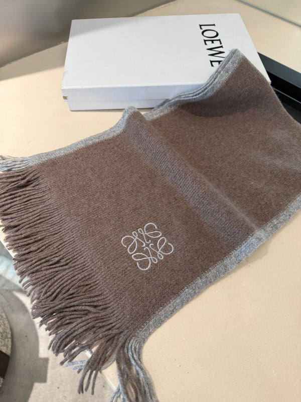 Loewe Scarf 180CM Brown Cashmere 968541
