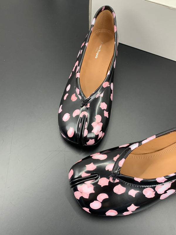 MM Tabi Ballet Flats 2cm Black Pink Cowhide 895245