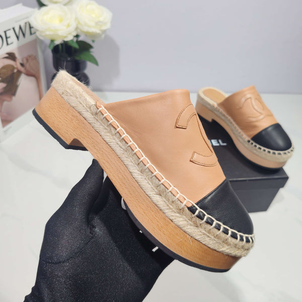 CC 26s Half-Length Slippers Black Beige Sheepskin 104250