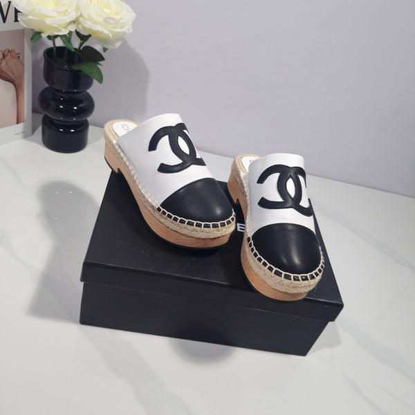 CC 26s Half-Length Slippers Black White Sheepskin 104252