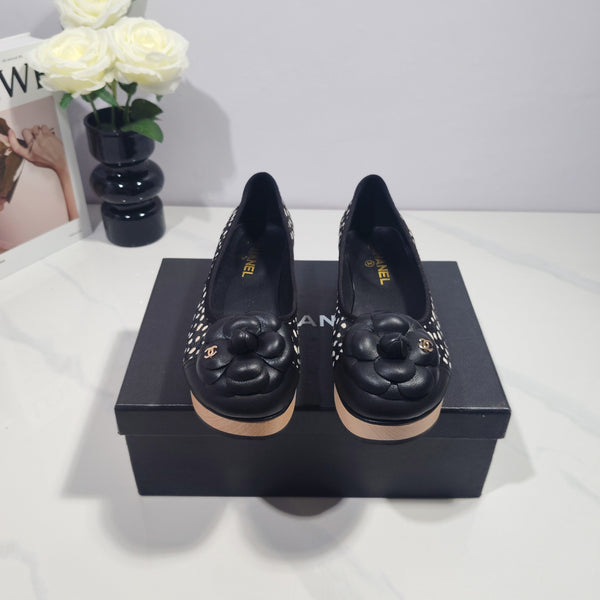 CC 26s Camellia Polka Dot Platform Shoes Black Whie Horsehair 104254