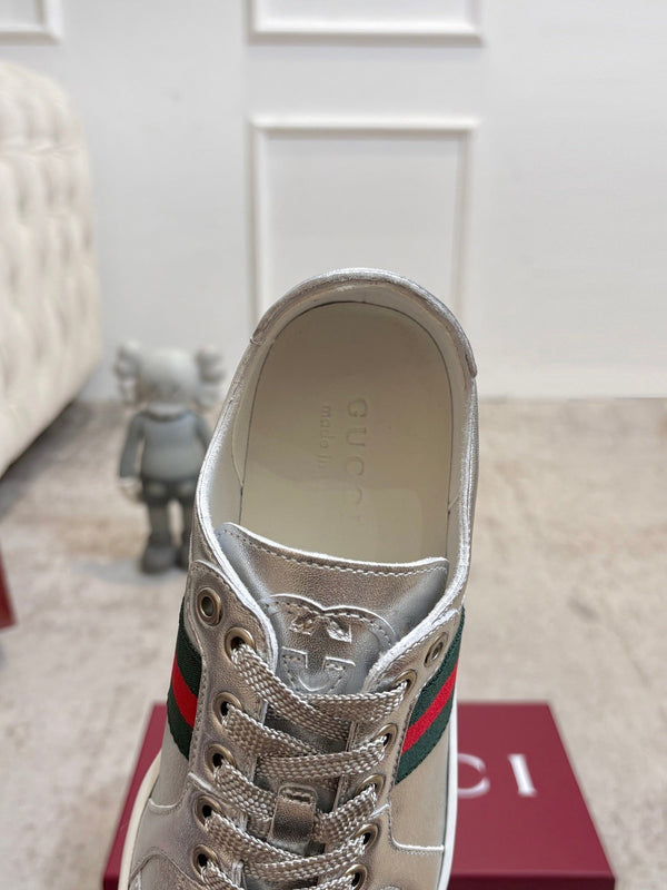 GG Stretch Low-Top Trainers Metallic Silver Leather 824432