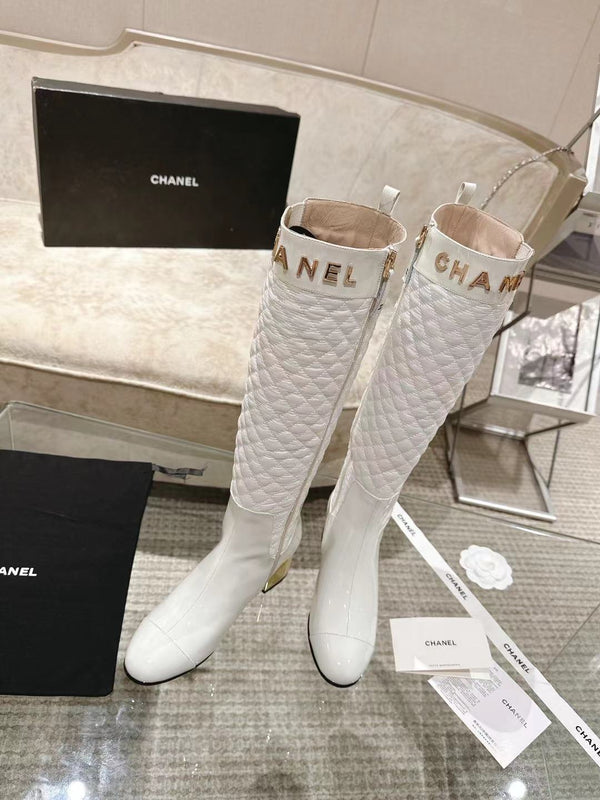 CC 26S Quilted Jumping Boots 5.5cm White Patent Leather Nylon 117684